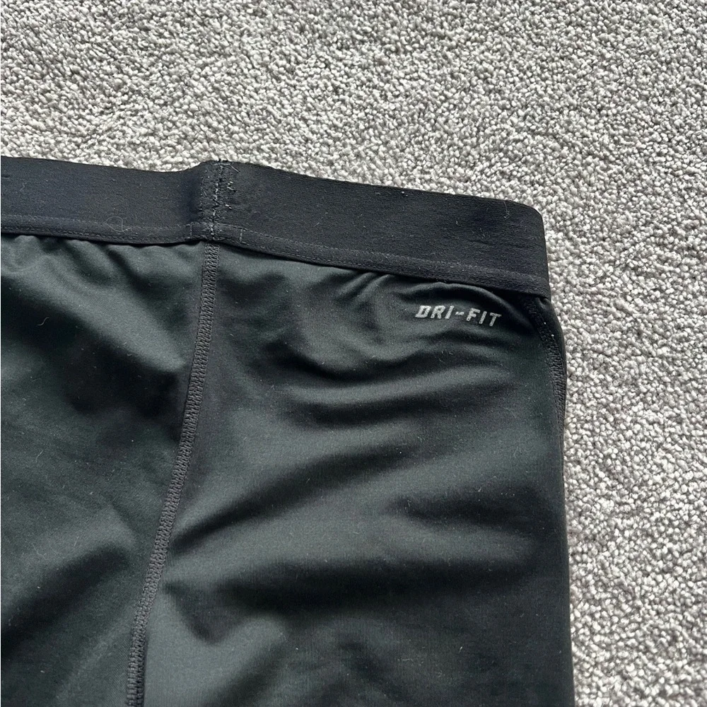 Nike Pro Black Leggings Size Small